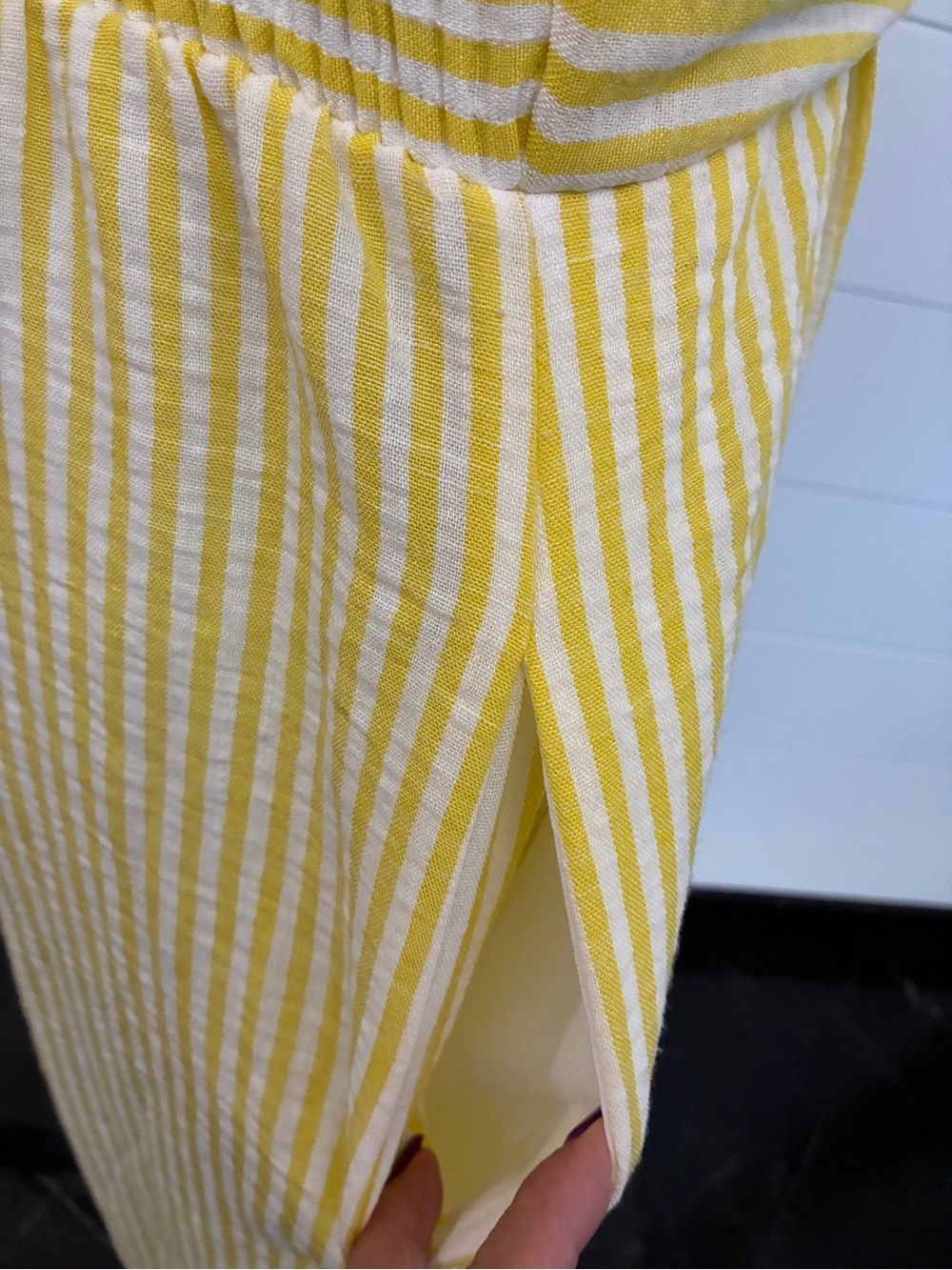 Maison Tara Seersucker Striped Halter
Jumpsuit Sz 8 NWOT/0351 - Picture 10 of 13